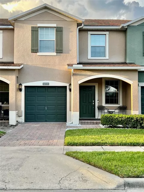 10709 Savannah Landing Cir, Orlando, FL 32832
