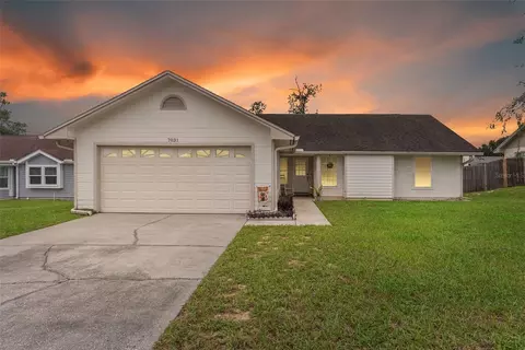 7031 Gray Shadow St, Orlando, FL 32818