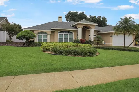 226 Caddie Ct, Debary, FL 32713