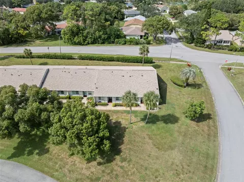 8111 Braddock Cir #6, Port Richey, FL 34668
