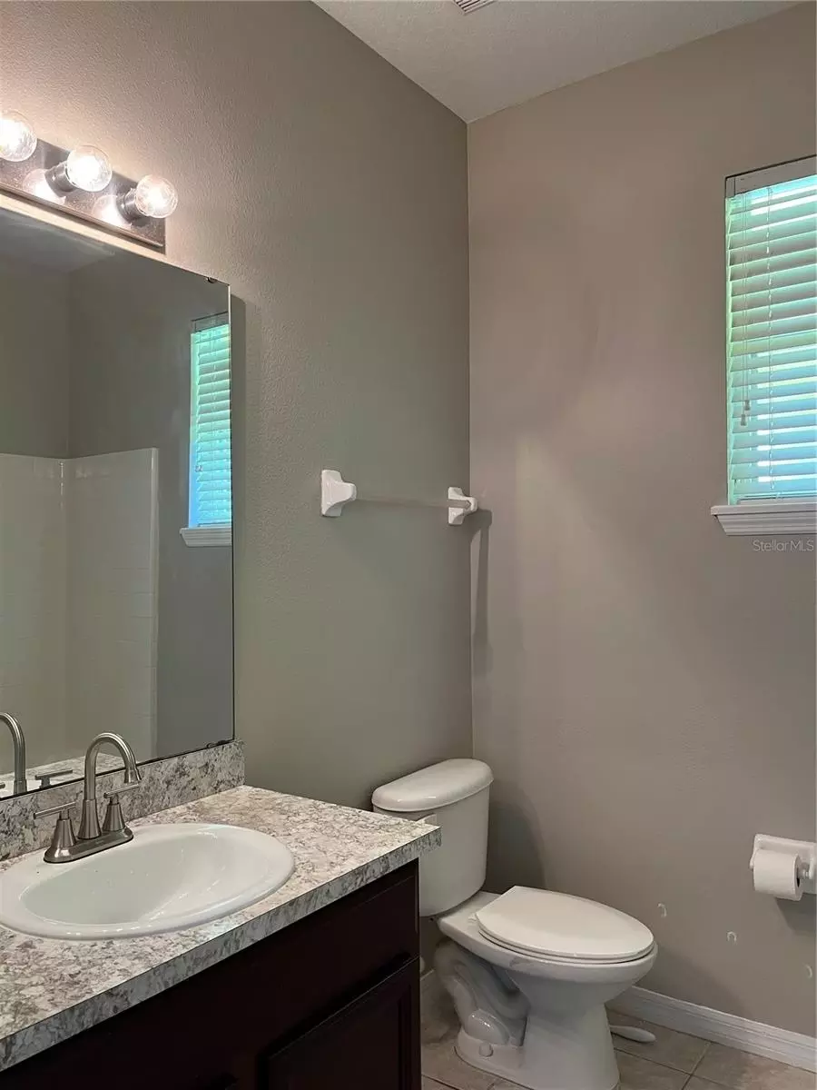 Bath - 3031 Palermo Rose Way, Kissimmee, FL 34746 photo 6 of 7