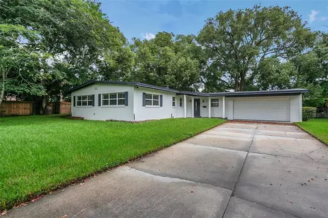 2913 Carmia Dr, Orlando, FL 32806