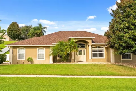 12807 Colonnade Cir, Clermont, FL 34711