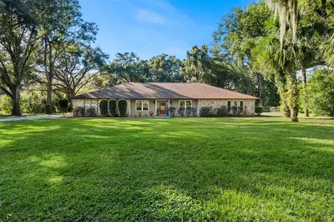 6336 Meadow Ridge Ln, Orlando, FL 32818