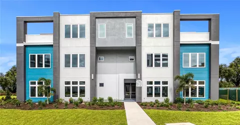 7740 Sandy Ridge Dr #200  1 ELEVATOR, Kissimmee, FL 34747
