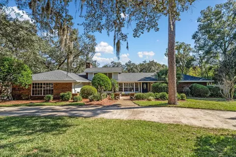 203 S Sweetwater Cove Blvd, Longwood, FL 32779