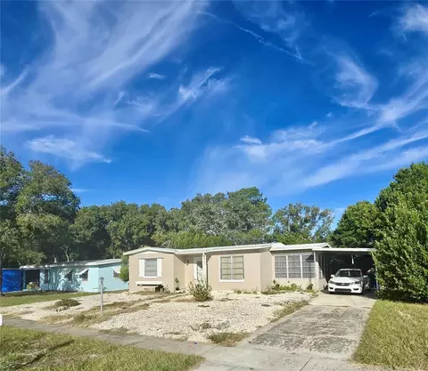 589 Swallow Ln, Spring Hill, FL 34606
