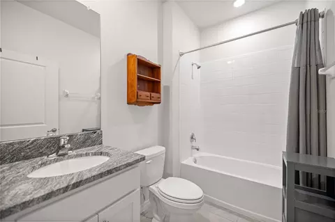 Bath - 6125 SW 88th Loop, Ocala, FL 34476 photo 1 of 3