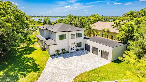 Exterior - 436 E 7th Ave, Windermere, FL 34786 photo 2 of 5