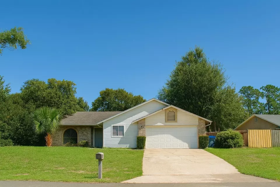 Exterior - 2870 Valmont Ln, Deltona, FL 32738 photo 6 of 6