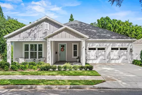 447 Baker St, Orlando, FL 32806