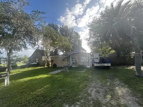 1407 Illinois Ave, Saint Cloud, FL 34769