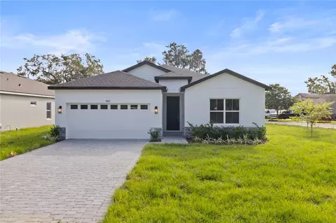 941 Belle Oak Dr, Leesburg, FL 34748