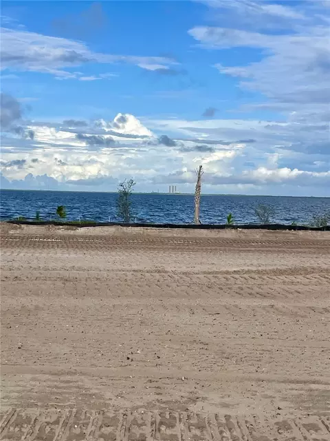 6111 Constellation Dr, Titusville, FL 32780