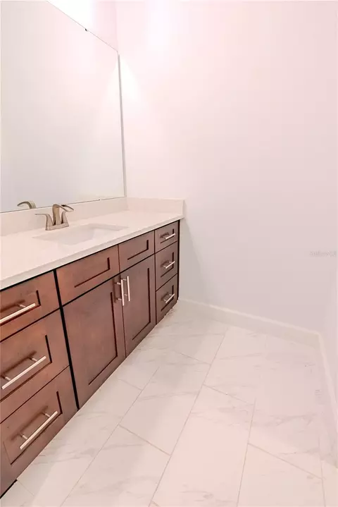 Bath - 30101 Bretton Loop, Mount Dora, FL 32757 photo 8 of 9