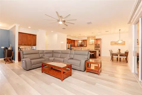 Living - 30101 Bretton Loop, Mount Dora, FL 32757 photo 2 of 3