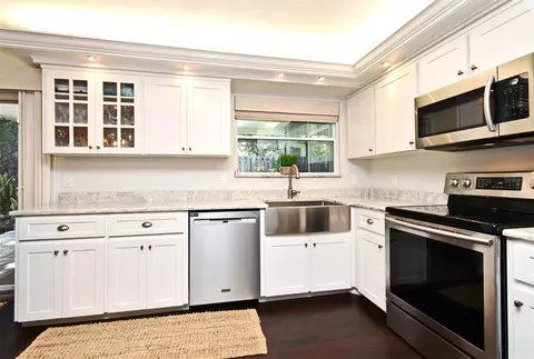 Kitchen - 1312 2nd St, Edgewater, FL 32132 photo 1 of 2