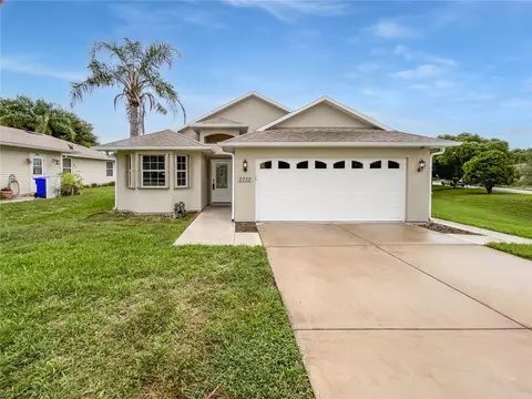 2732 Boardwalk Way, Tavares, FL 32778