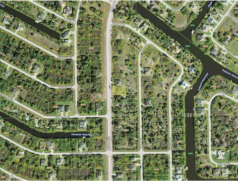 9974 Calumet Blvd, Port Charlotte, FL 33981