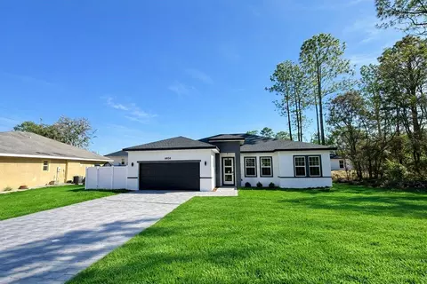 2433 W Andromedae Dr, Citrus Springs, FL 34433