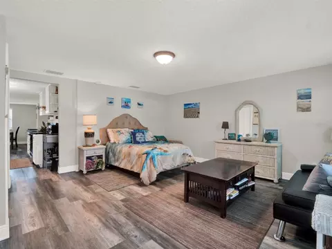 Bedroom - 2721 Evergreen Dr, Edgewater, FL 32141 photo 5 of 7