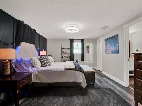 Bedroom - 2721 Evergreen Dr, Edgewater, FL 32141 photo 3 of 7