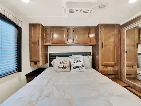Bedroom - 2721 Evergreen Dr, Edgewater, FL 32141 photo 7 of 7