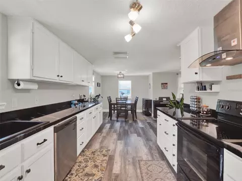 Kitchen - 2721 Evergreen Dr, Edgewater, FL 32141 photo 3 of 4