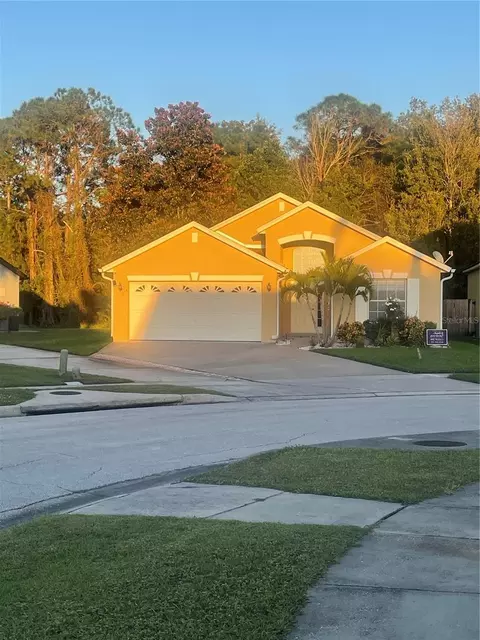 519 Tree Shore Dr, Orlando, FL 32825