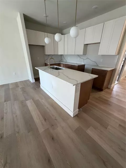 Kitchen - 860 NW 5th St, Winter Haven, FL 33881 photo 1 of 1