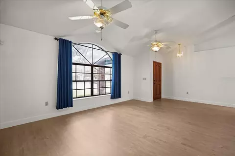 Living - 1012 Tony Cir, Saint Cloud, FL 34772 photo 6 of 7
