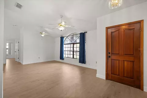 Living - 1012 Tony Cir, Saint Cloud, FL 34772 photo 1 of 7