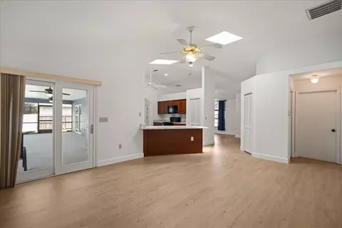 Living - 1012 Tony Cir, Saint Cloud, FL 34772 photo 2 of 7