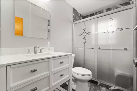 Bath - 1012 Tony Cir, Saint Cloud, FL 34772 photo 1 of 3