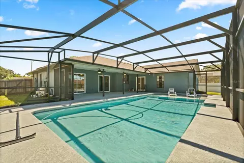 Exterior - 1012 Tony Cir, Saint Cloud, FL 34772 photo 3 of 4