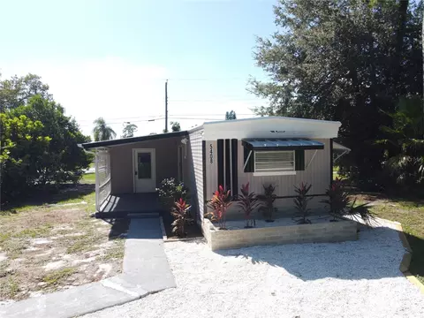 5408 Pineland Ave, Port Orange, FL 32127