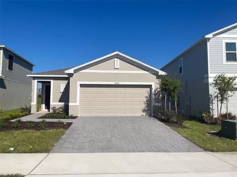 7420 Sandstone Dr, Groveland, FL 34736