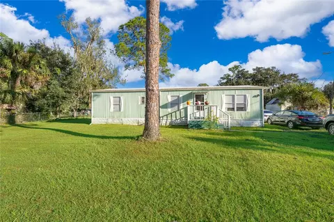 25211 Antler St, Christmas, FL 32709