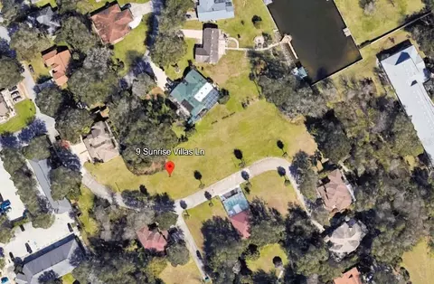 9 Sunrise Villas Ln, Palm Coast, FL 32137