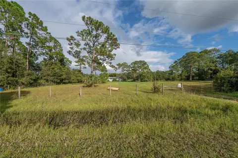 785 Harney Heights Rd, Geneva, FL 32732