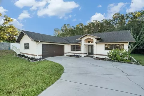 7320 Auburn Ln, New Port Richey, FL 34654