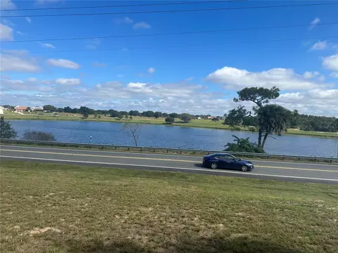 Lakeview Avenue, Dundee, FL 33838
