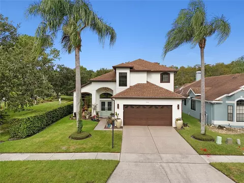 944 Maple Creek Dr, Orlando, FL 32828