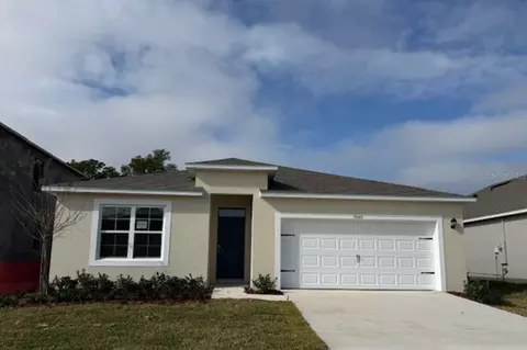 5060 Gopher Apple Dr, Apopka, FL 32712