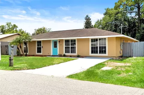 211 Valencia Rd, Debary, FL 32713