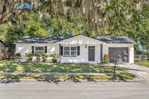 652 Moss Dr, Altamonte Springs, FL 32714