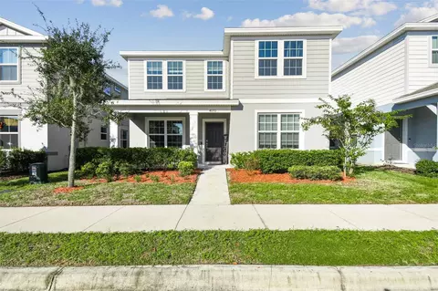 4070 Roaming Brook Dr, Apopka, FL 32712