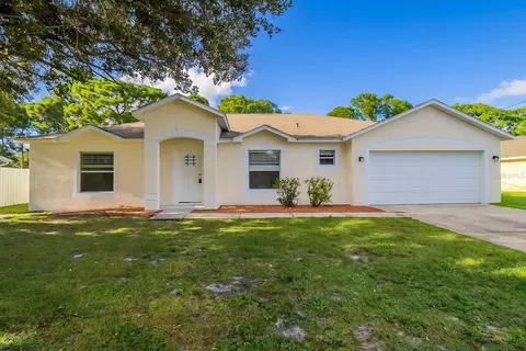 155 SW De Gouvea Ter, Port Saint Lucie, FL 34984
