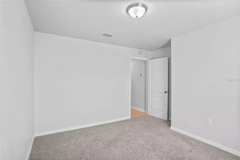 Bedroom - 1180 Moyle Way, Mascotte, FL 34753 photo 4 of 8