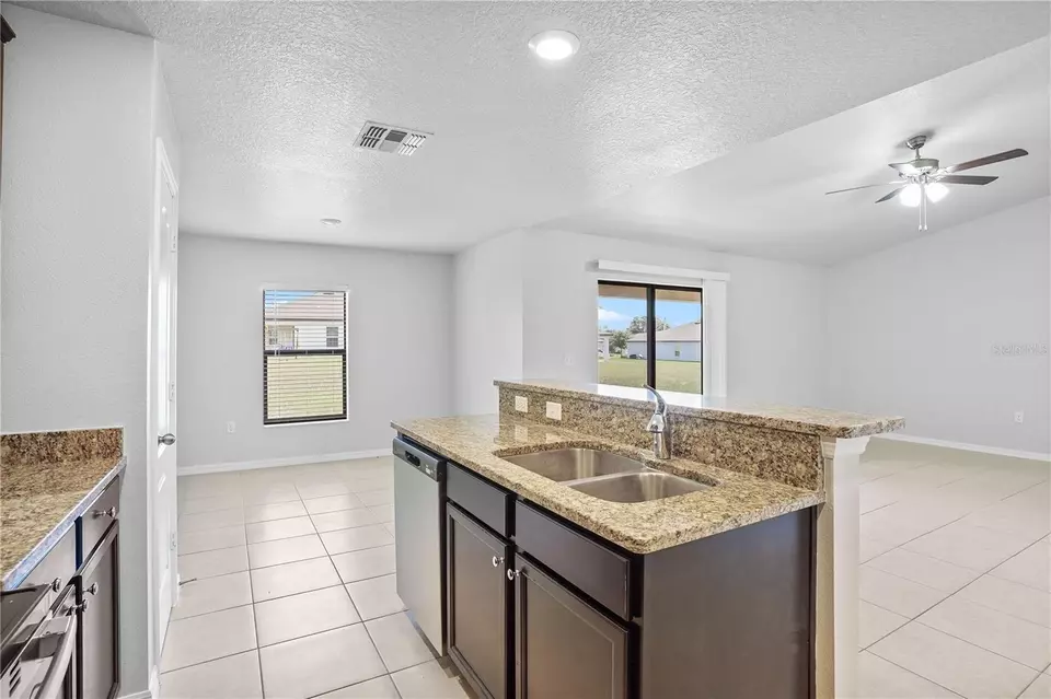Entry Way - 1180 Moyle Way, Mascotte, FL 34753 photo 2 of 3